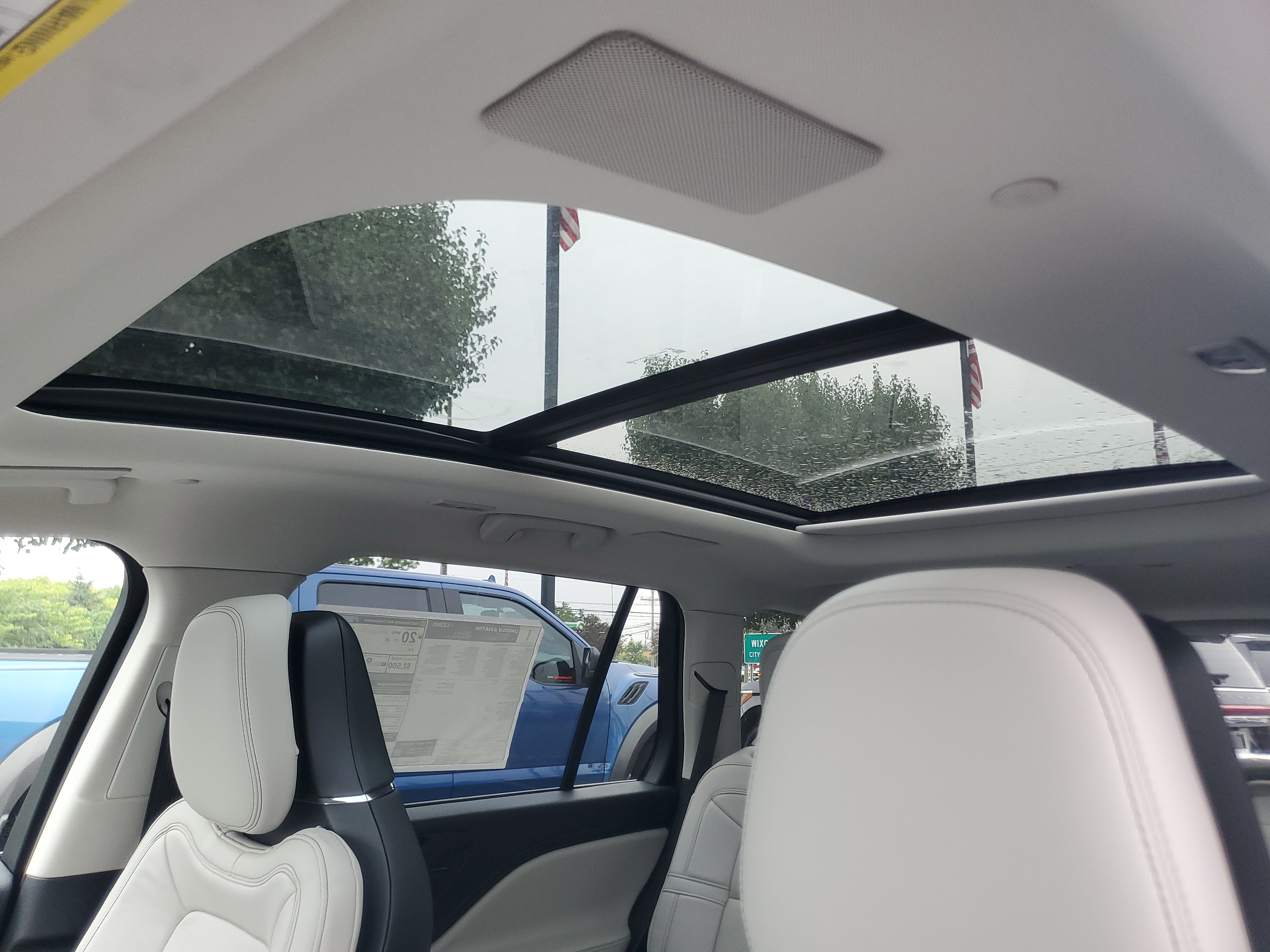 New 2026 Lincoln Aviator Reserve AWD/4WD image 10