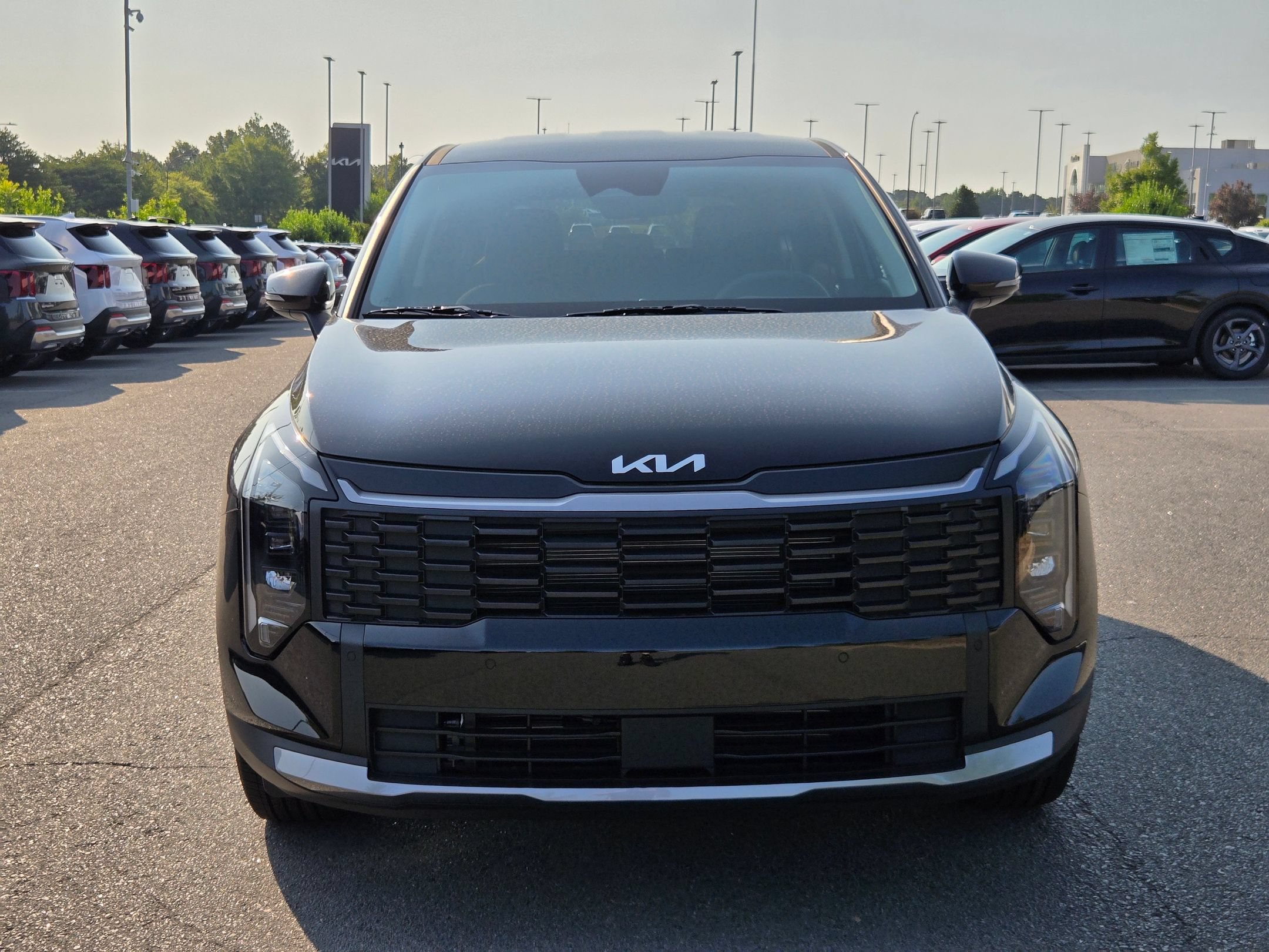 New 2026 Kia Sportage LX w/ LX Convenience Package FWD image 2