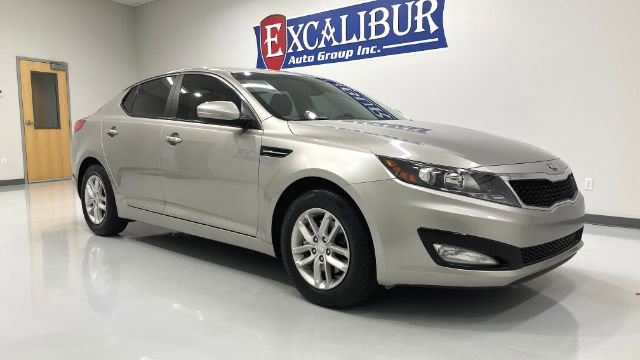 Used 2013 Kia Optima LX w/ Convenience Plus Pkg FWD image 3