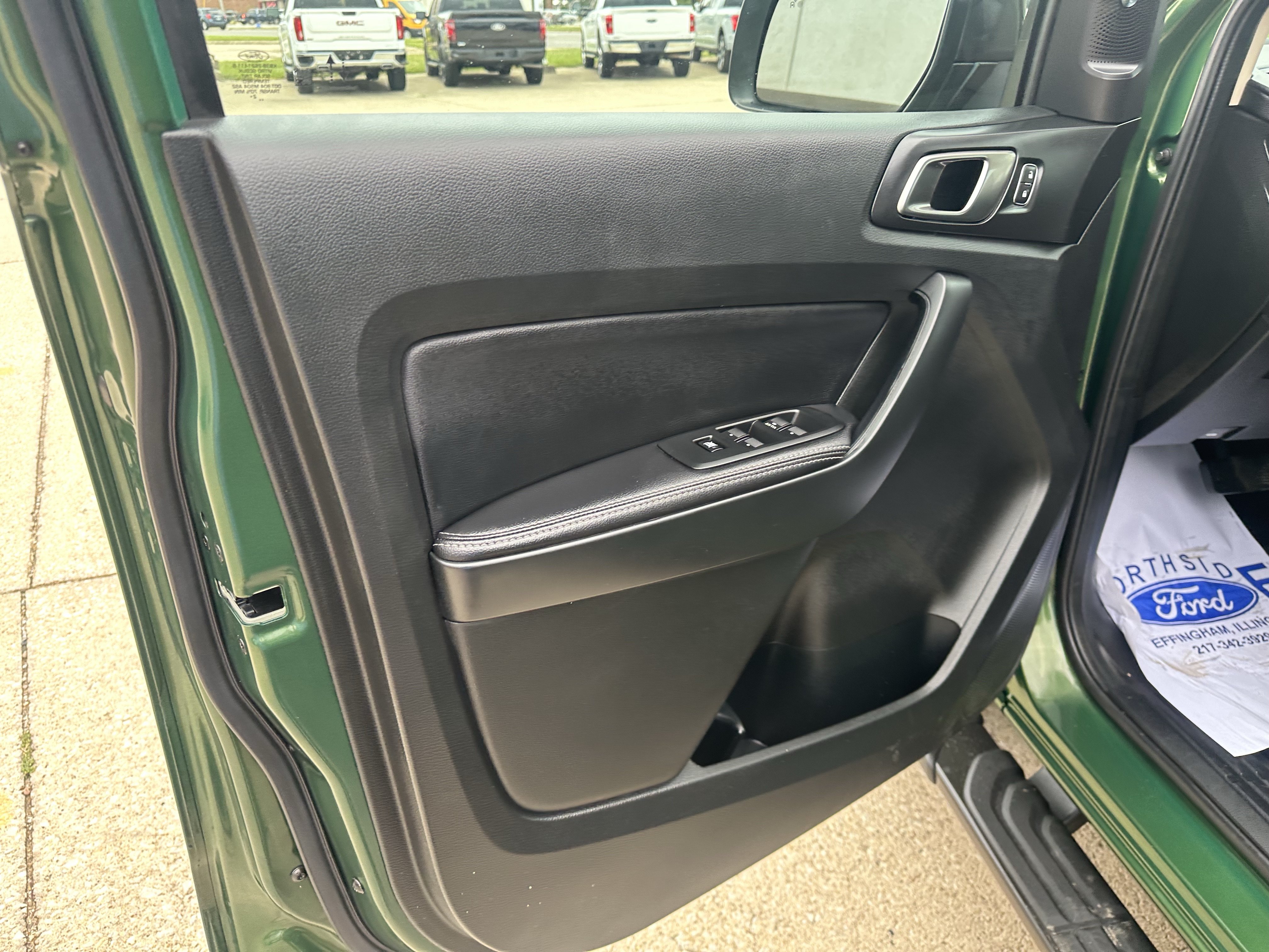 Used 2023 Ford Ranger Lariat w/ Equipment Group 501A High AWD/4WD image 18
