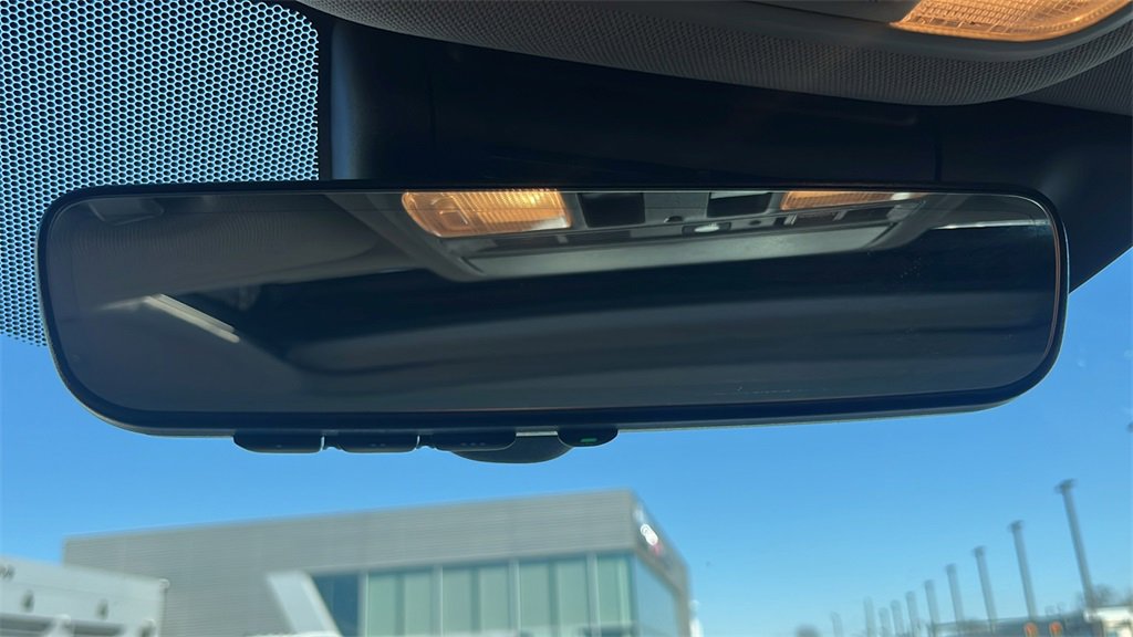 Used 2018 Honda Accord Touring image 18