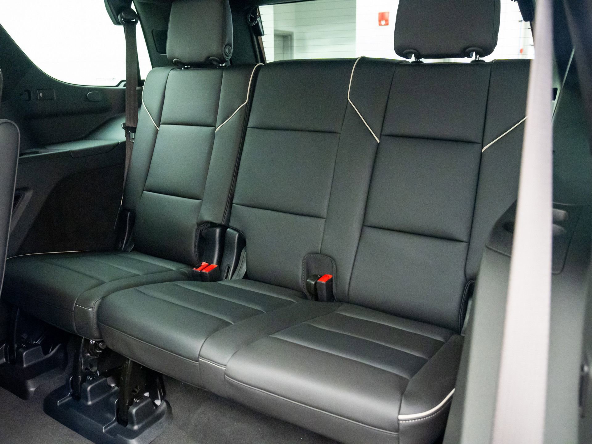 New 2026 Cadillac Escalade Luxury image 21