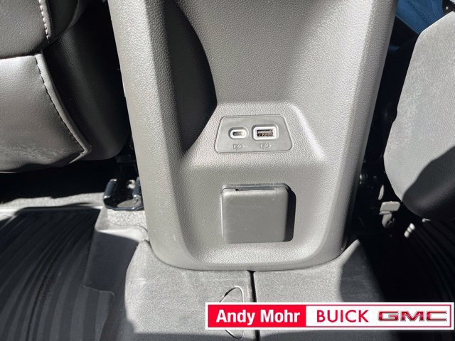 Used 2023 Buick Envision Avenir AWD/4WD image 36