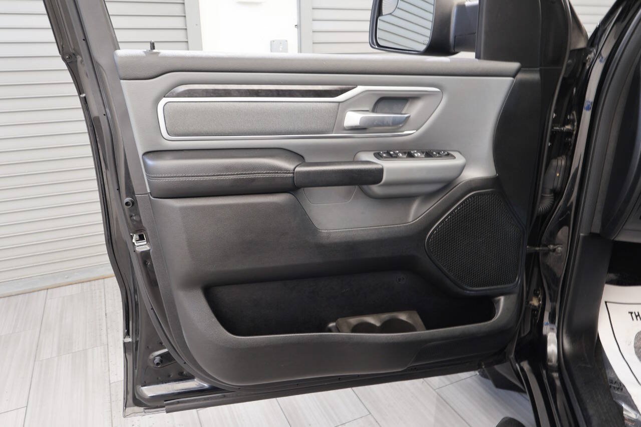 Used 2020 RAM 1500 Big Horn AWD/4WD image 14