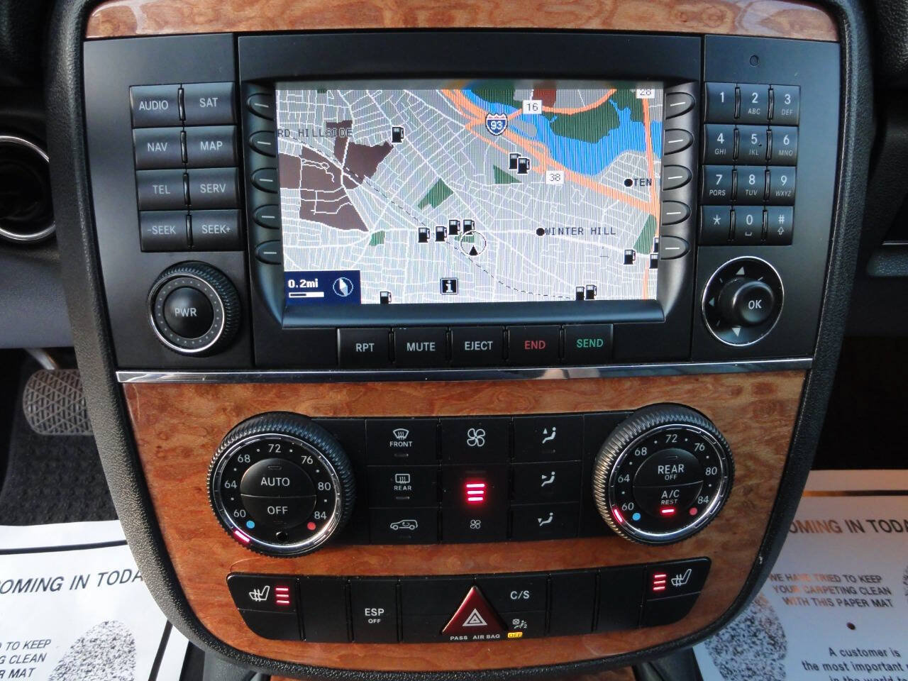 Used 2006 Mercedes-Benz R 350 4MATIC image 12