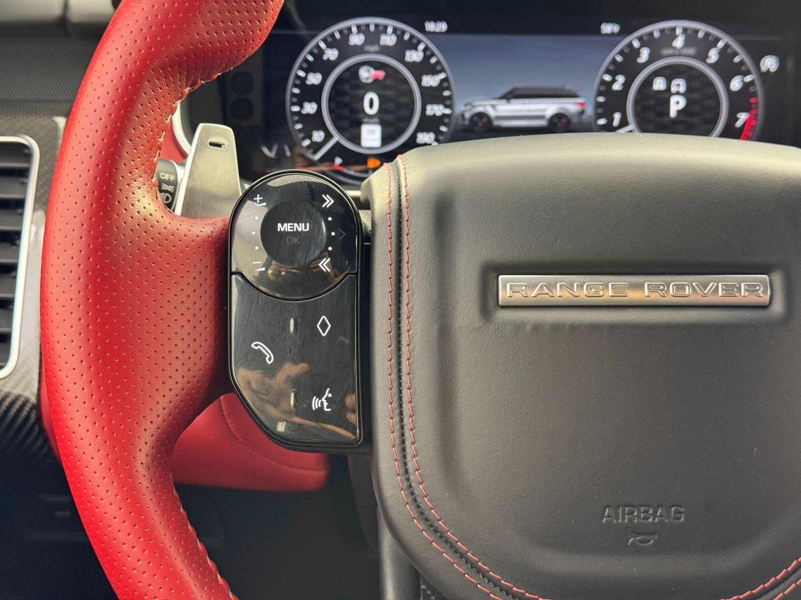 Used 2019 Land Rover Range Rover Sport SVR image 20