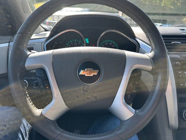 Used 2011 Chevrolet Traverse LS image 15