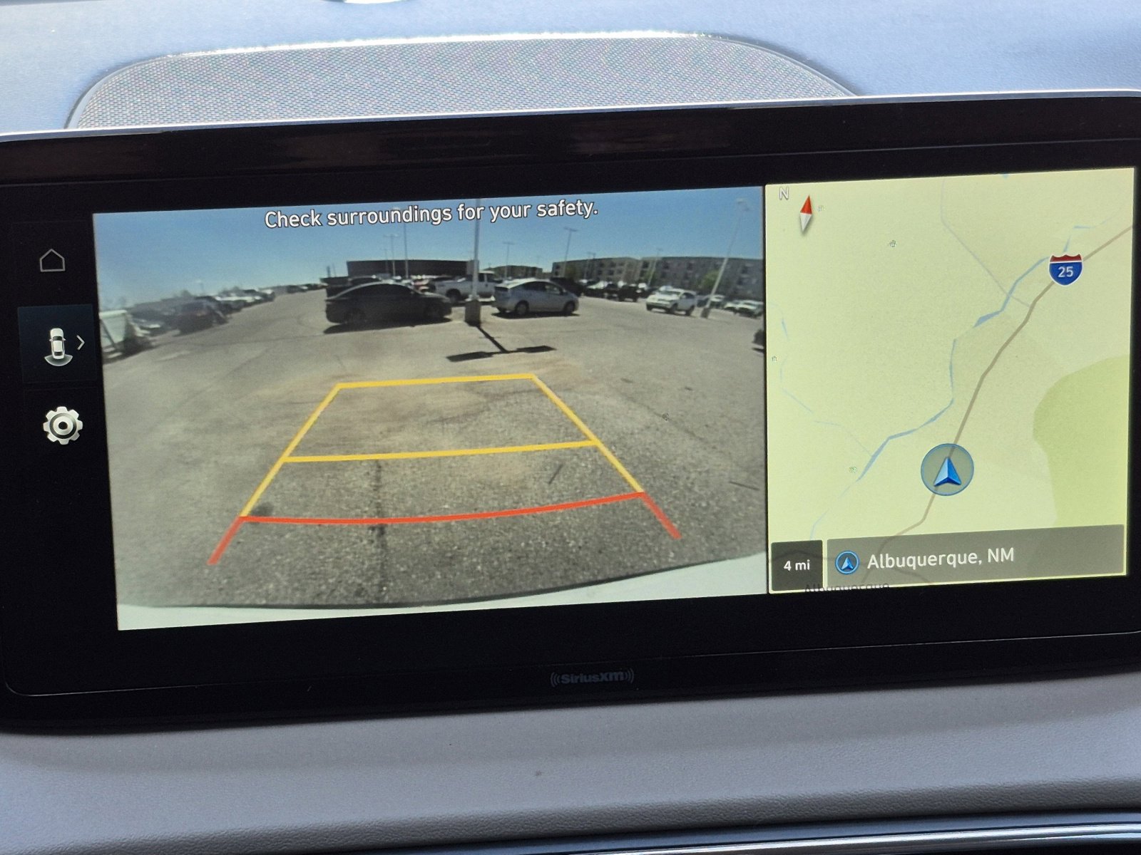 Used 2023 Hyundai Santa Fe SEL image 28