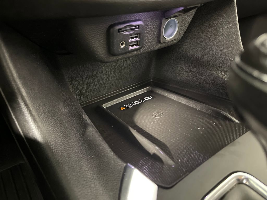 Used 2020 Chevrolet Traverse Premier w/ Redline Edition FWD image 30