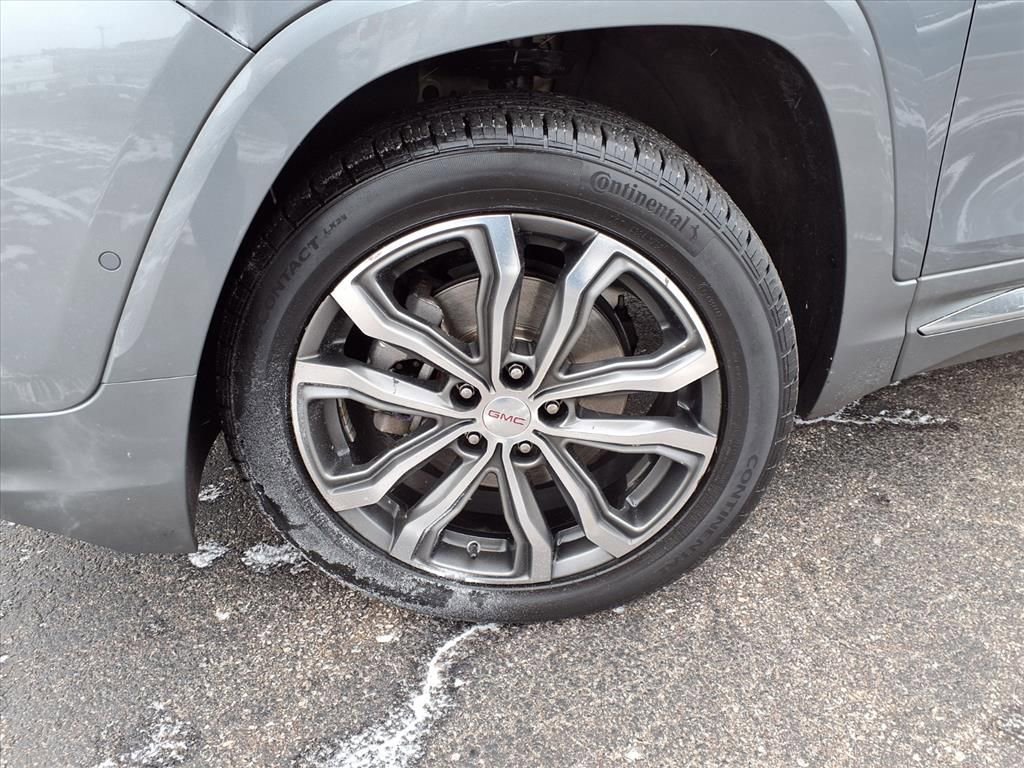 Used 2019 GMC Terrain Denali w/ Advanced Safety Package image 38