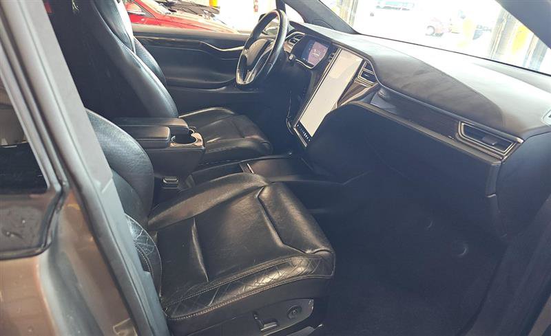 Used 2016 Tesla Model X P90D AWD/4WD image 6