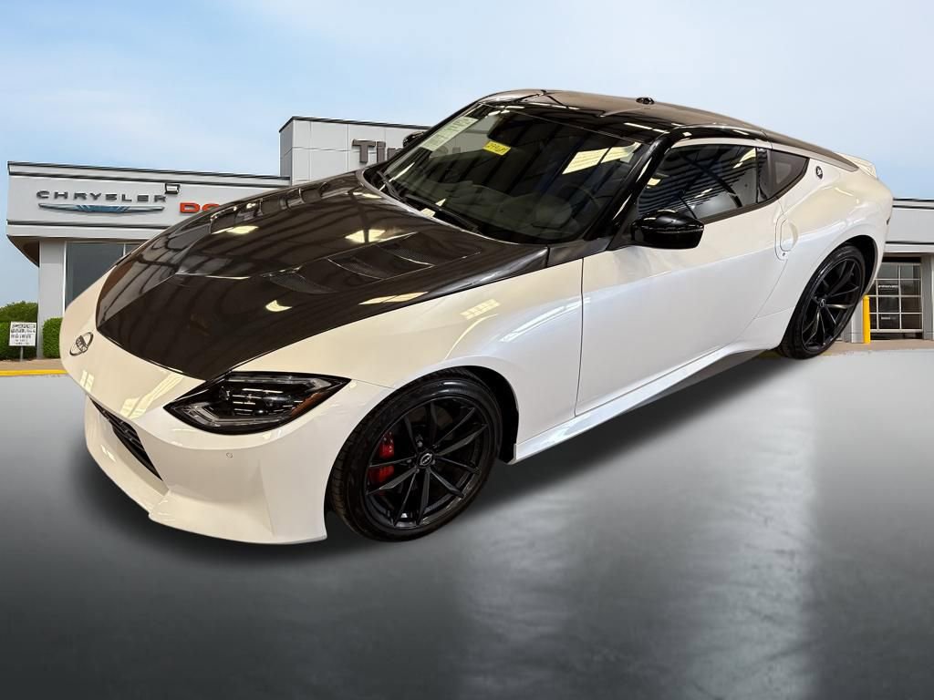 Used 2024 Nissan Z Performance w/ Floor Mat Package image 10