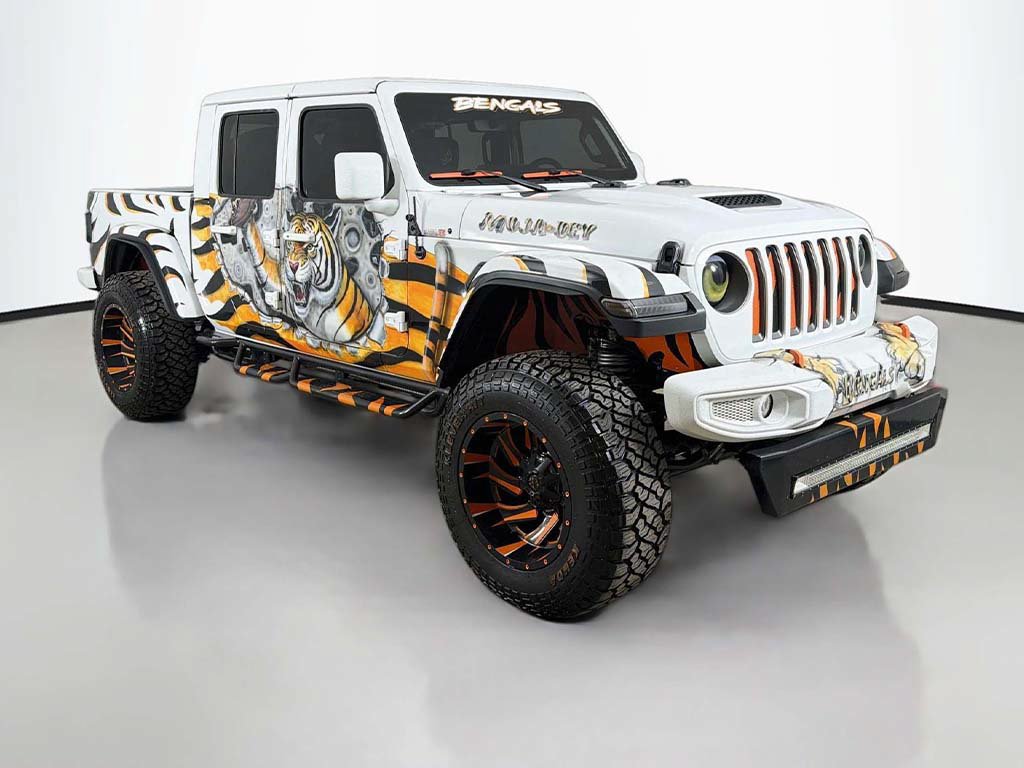 Used 2022 Jeep Gladiator Mojave w/ Cold Weather Group AWD/4WD image 47