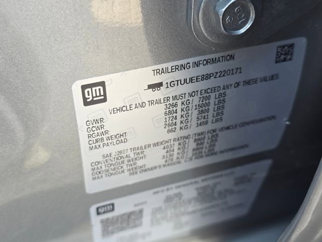 Used 2023 GMC Sierra 1500 AT4 w/ Technology Package AWD/4WD image 28