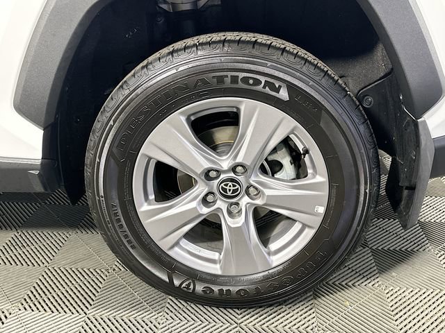 Certified 2025 Toyota RAV4 XLE image 31