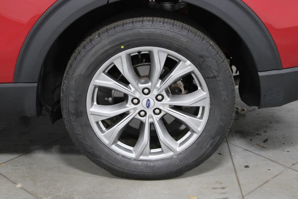 Used 2023 Ford Explorer Limited image 17