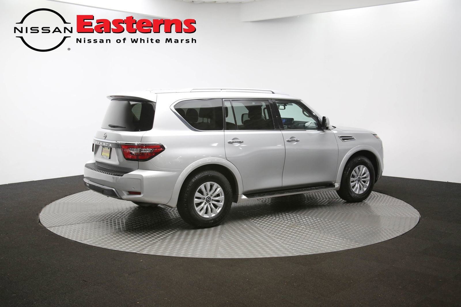 Used 2024 Nissan Armada SV image 40