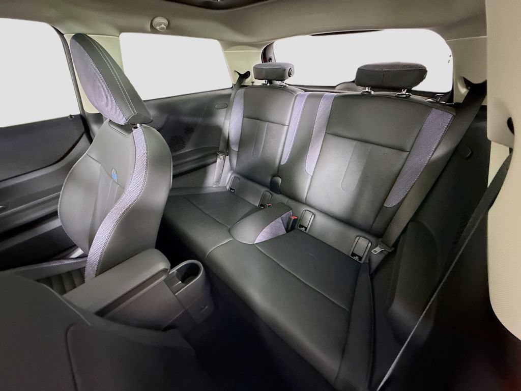 New 2026 MINI Cooper 2-Door Hardtop FWD image 21