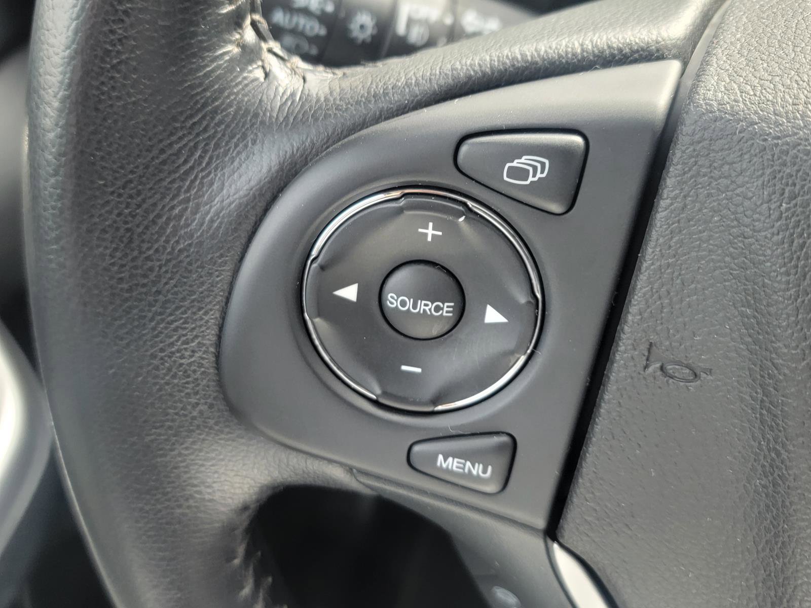 Used 2015 Honda CR-V EX-L image 25