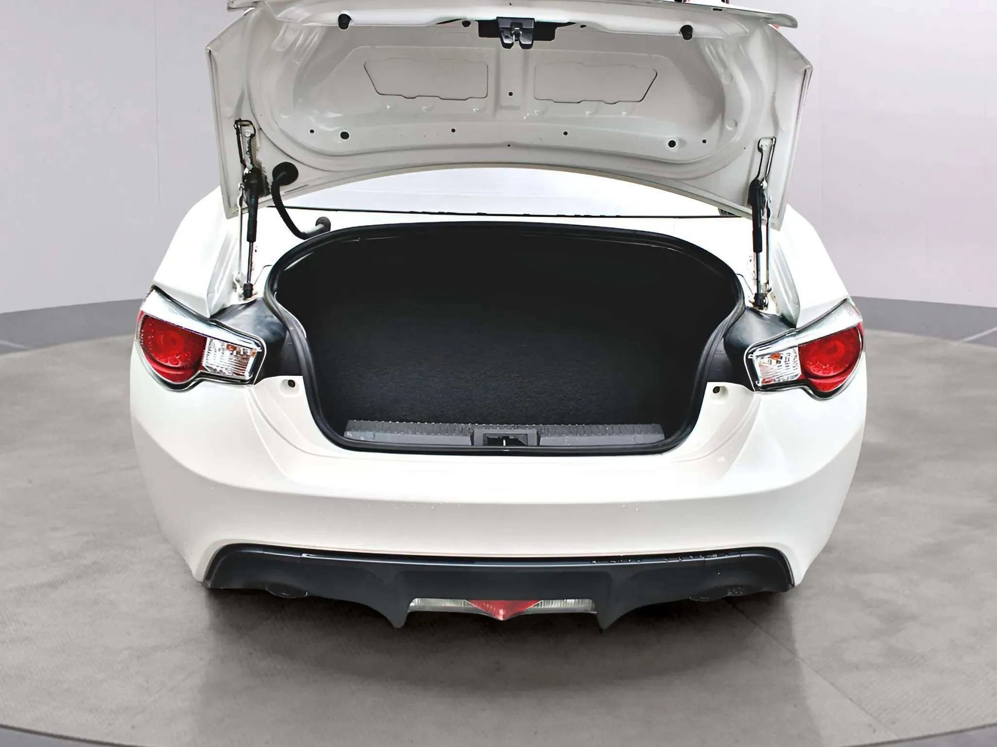 Used 2013 Scion FR-S image 4