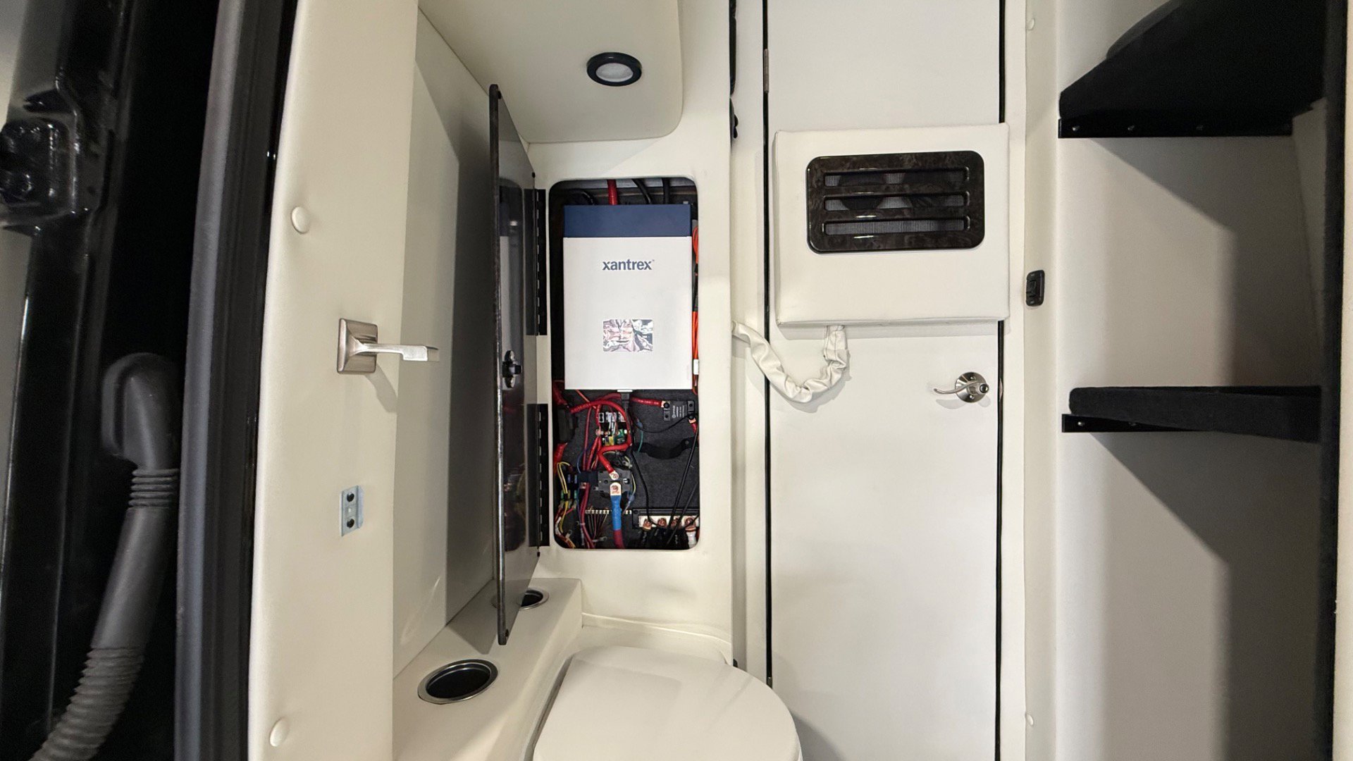 Used 2022 Mercedes-Benz Sprinter 3500 image 28