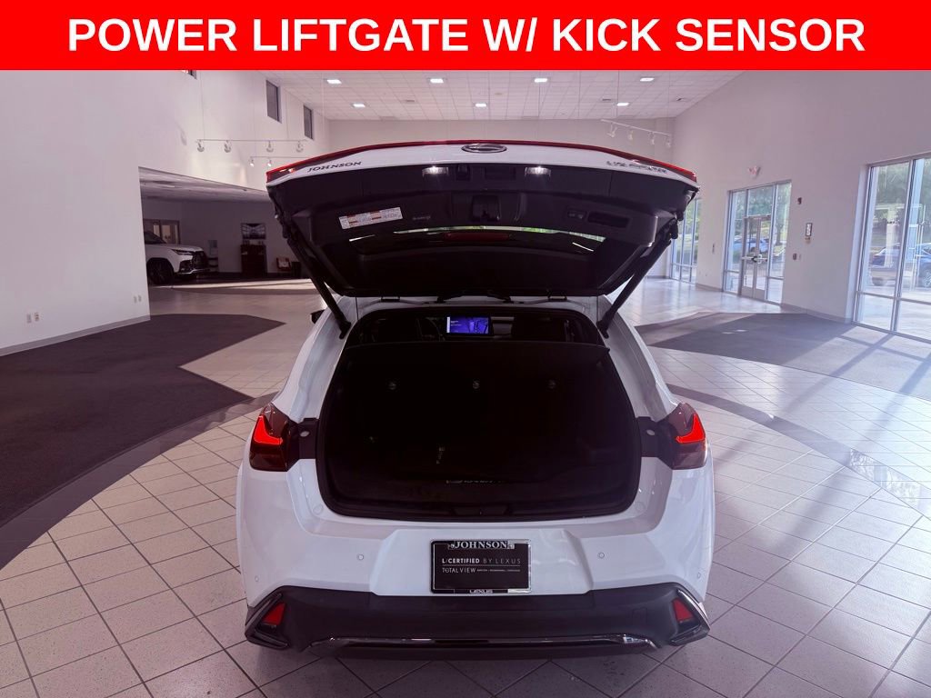 Certified 2024 Lexus UX 250h F Sport FWD image 8