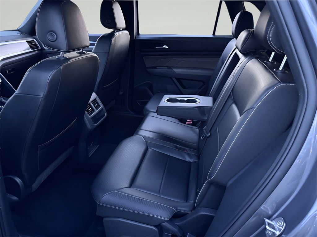 Used 2021 Volkswagen Atlas Cross Sport SEL image 34