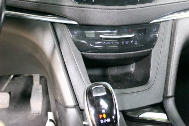 Used 2022 Cadillac XT5 Premium Luxury AWD/4WD image 20