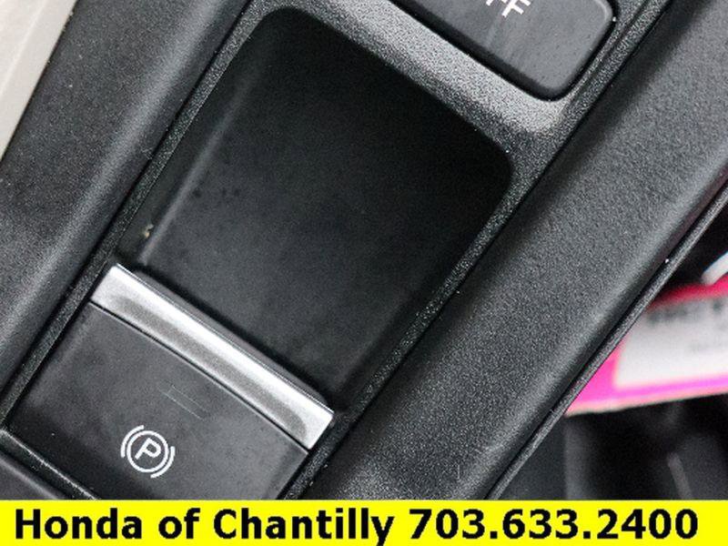 Used 2025 Honda Accord SE image 17
