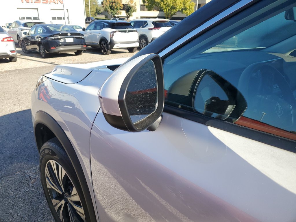 Certified 2023 Nissan Rogue SV AWD/4WD image 10