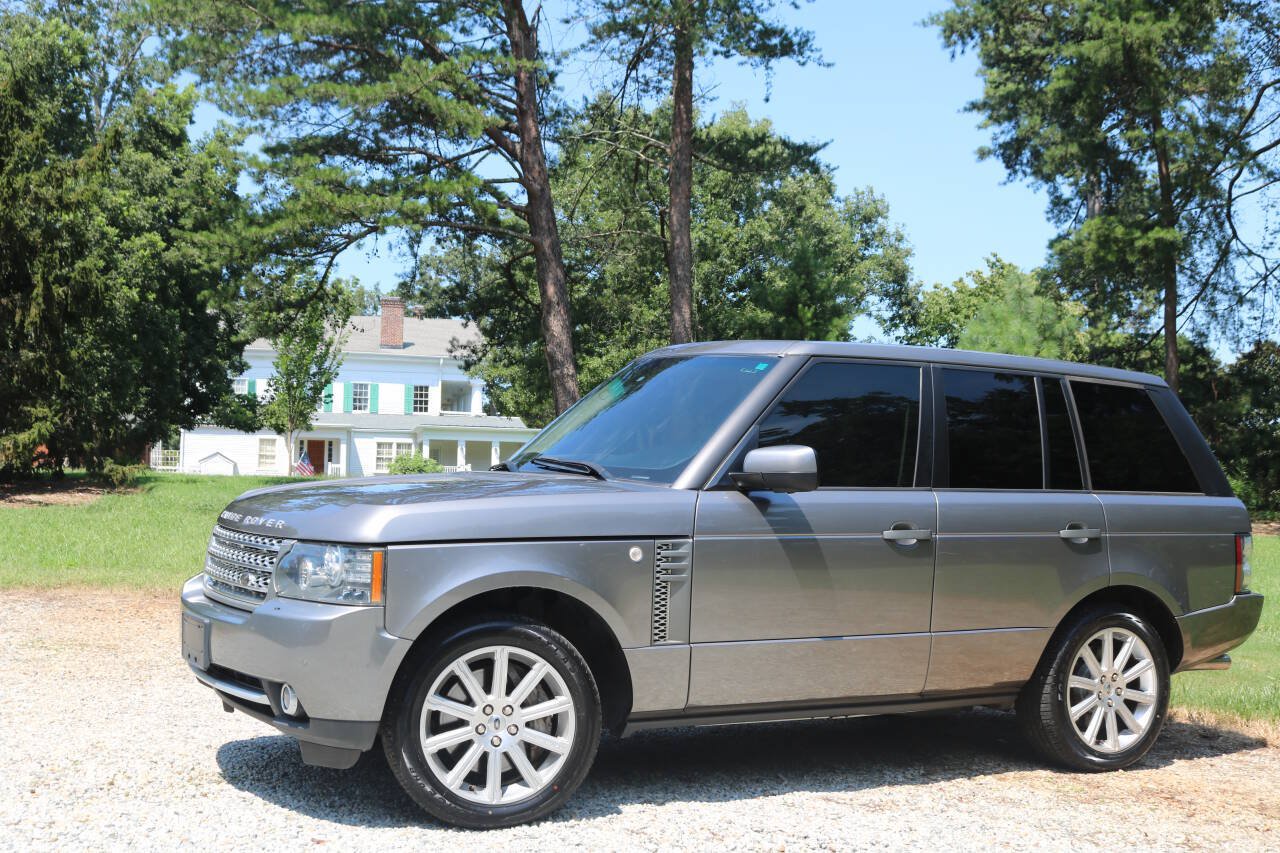 Used 2011 Land Rover Range Rover Supercharged AWD/4WD image 2