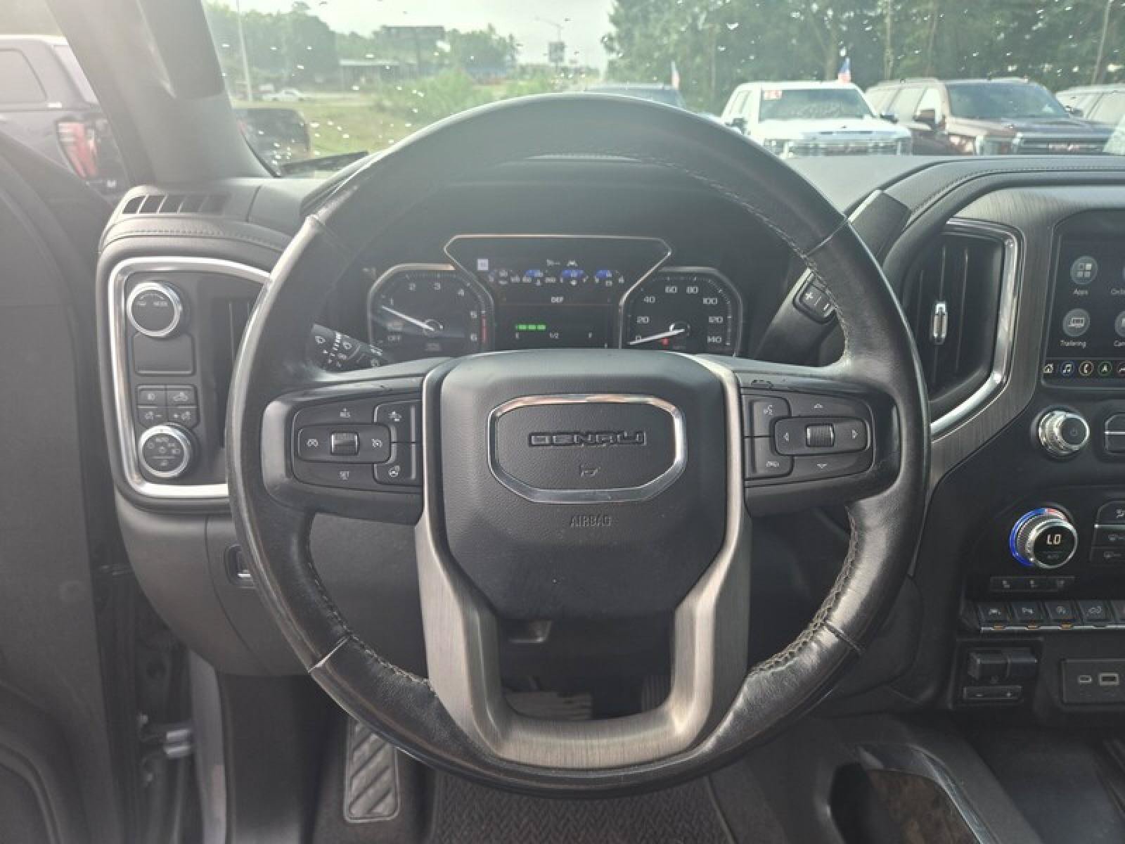 Used 2021 GMC Sierra 1500 Denali w/ Denali Premium Package RWD image 10