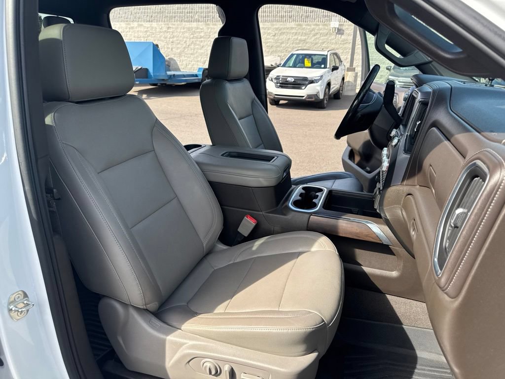 Used 2019 GMC Sierra 1500 SLT w/ SLT Premium Package AWD/4WD image 13
