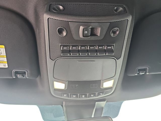 Used 2022 Ford F250 Lariat w/ Tremor Off-Road Package image 32