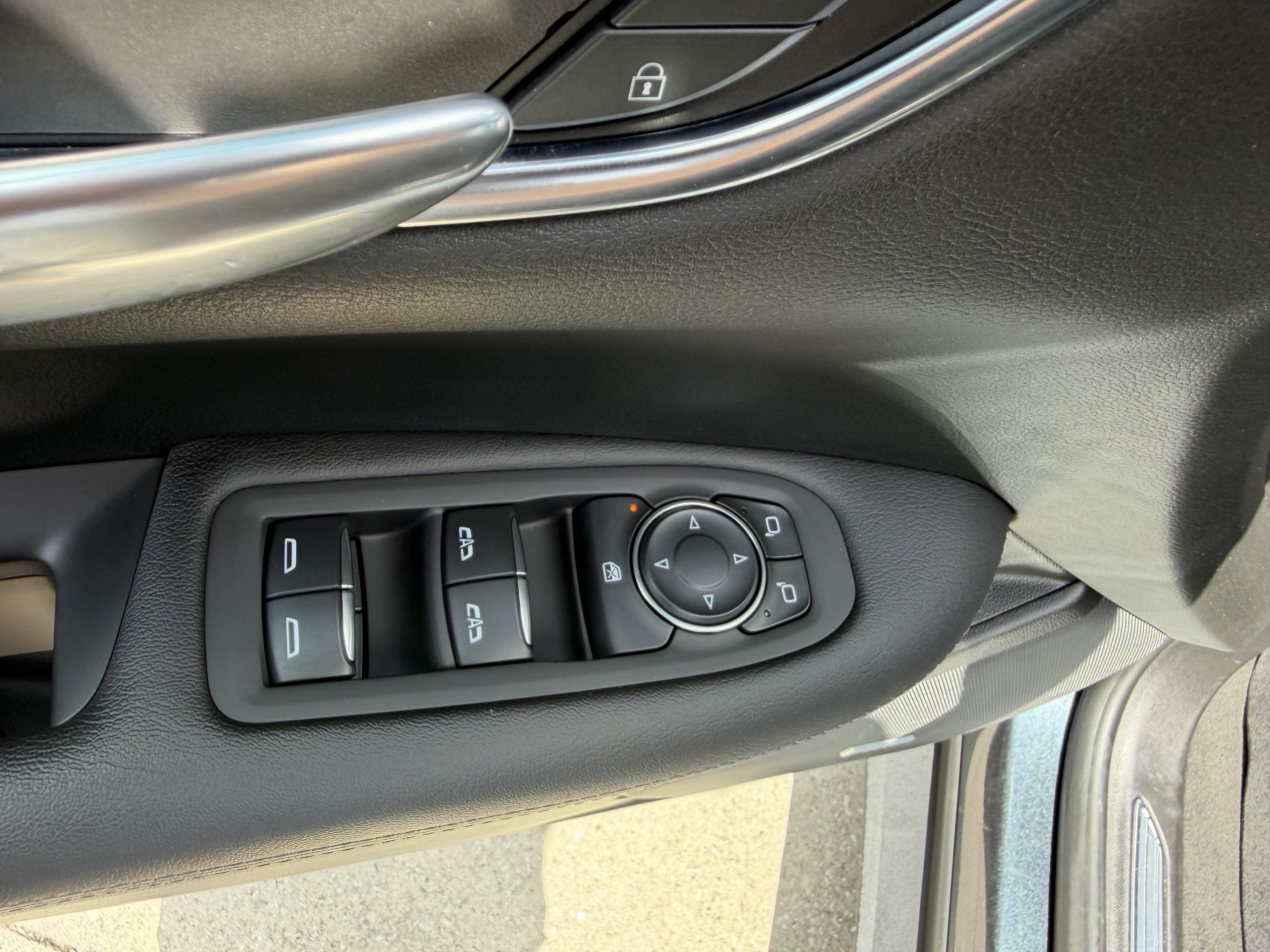 Used 2021 Cadillac XT5 Luxury FWD image 19