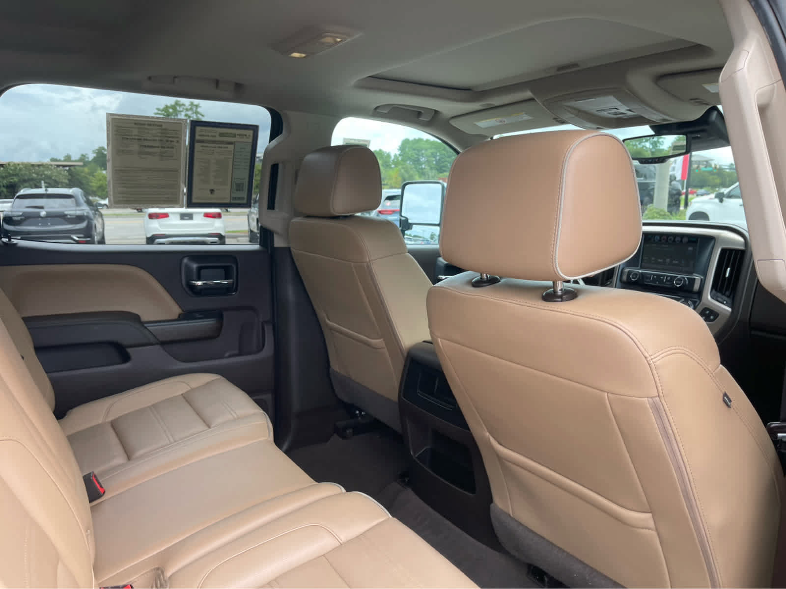 Used 2019 GMC Sierra 2500 Denali w/ Duramax Plus Package AWD/4WD image 24