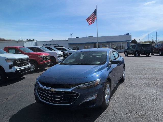 Used 2023 Chevrolet Malibu LT FWD image 1
