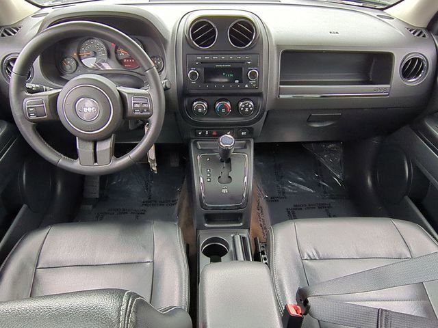 Used 2015 Jeep Patriot High Altitude image 19