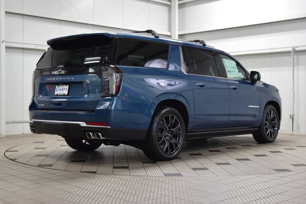 New 2026 Chevrolet Suburban High Country AWD/4WD image 8