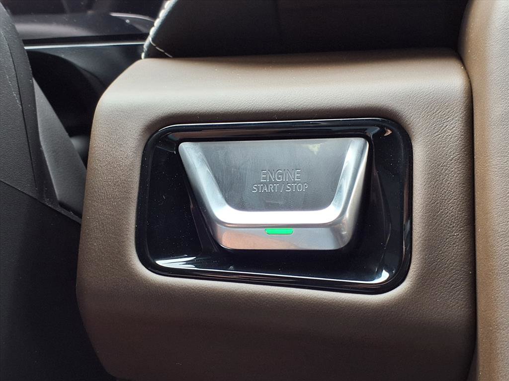 New 2026 GMC Yukon XL Denali Ultimate image 9