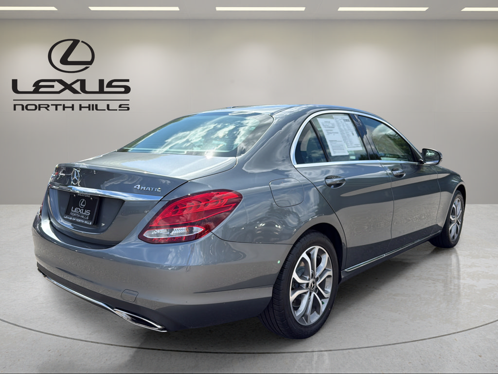 Used 2018 Mercedes-Benz C 300 4MATIC Sedan image 6