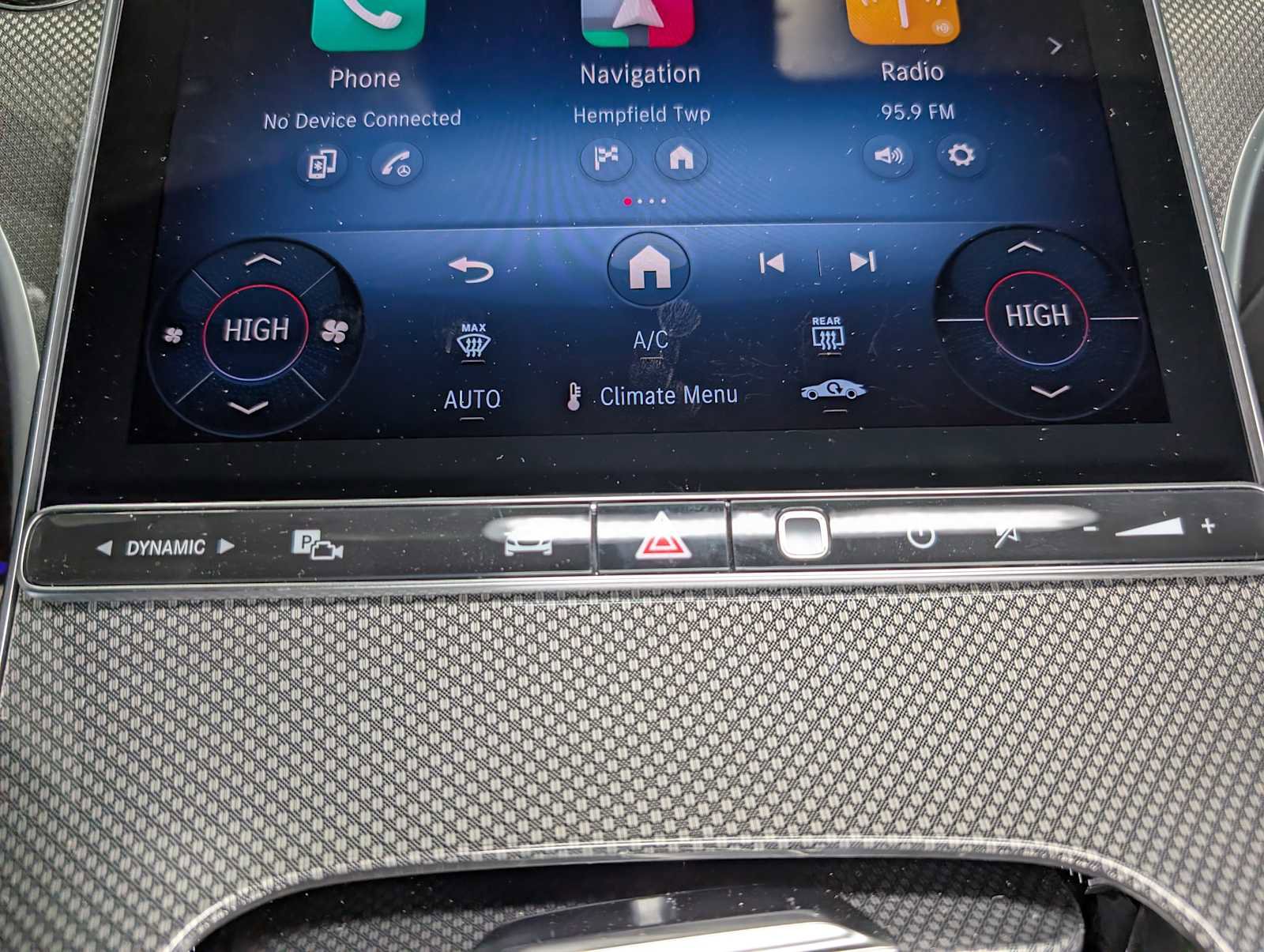 New 2026 Mercedes-Benz C 300 4MATIC Sedan image 29