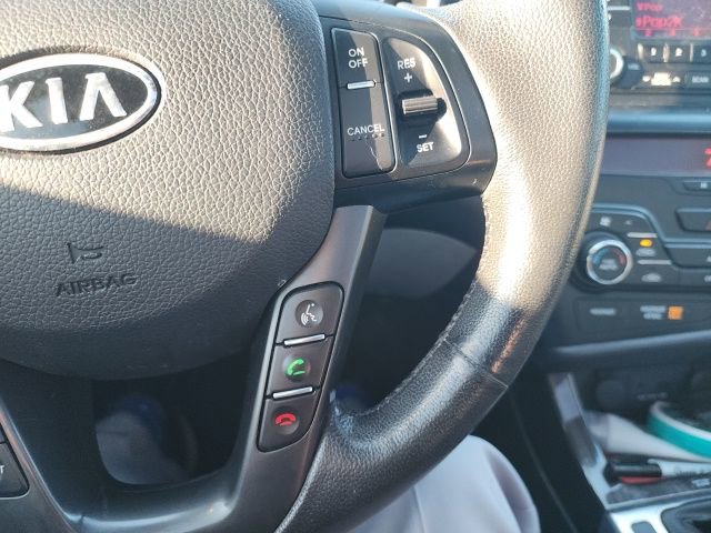 Used 2011 Kia Optima EX w/ Premium Pkg image 16