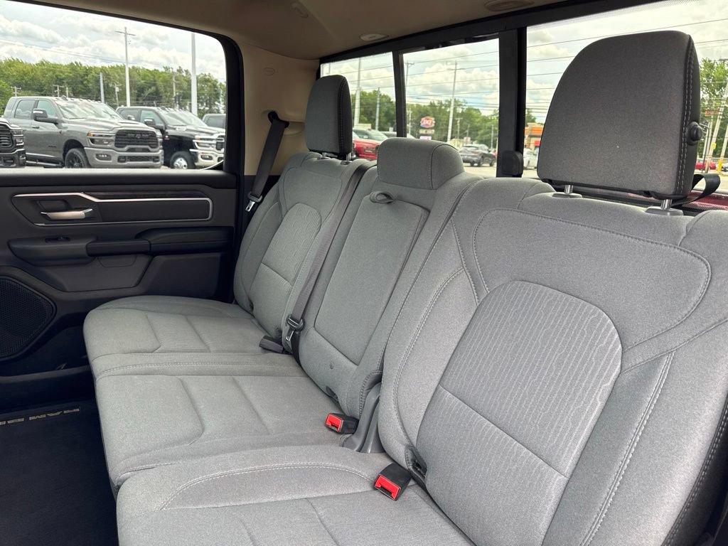Used 2020 RAM 1500 Big Horn AWD/4WD image 34