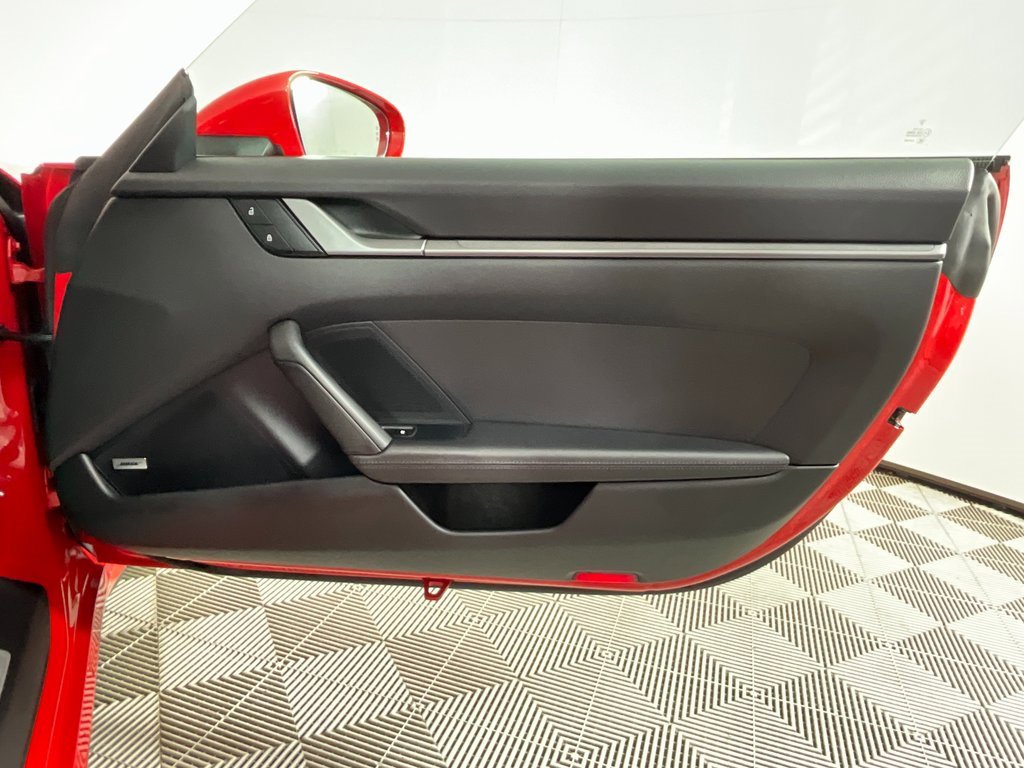 Used 2024 Porsche 911 Carrera image 21