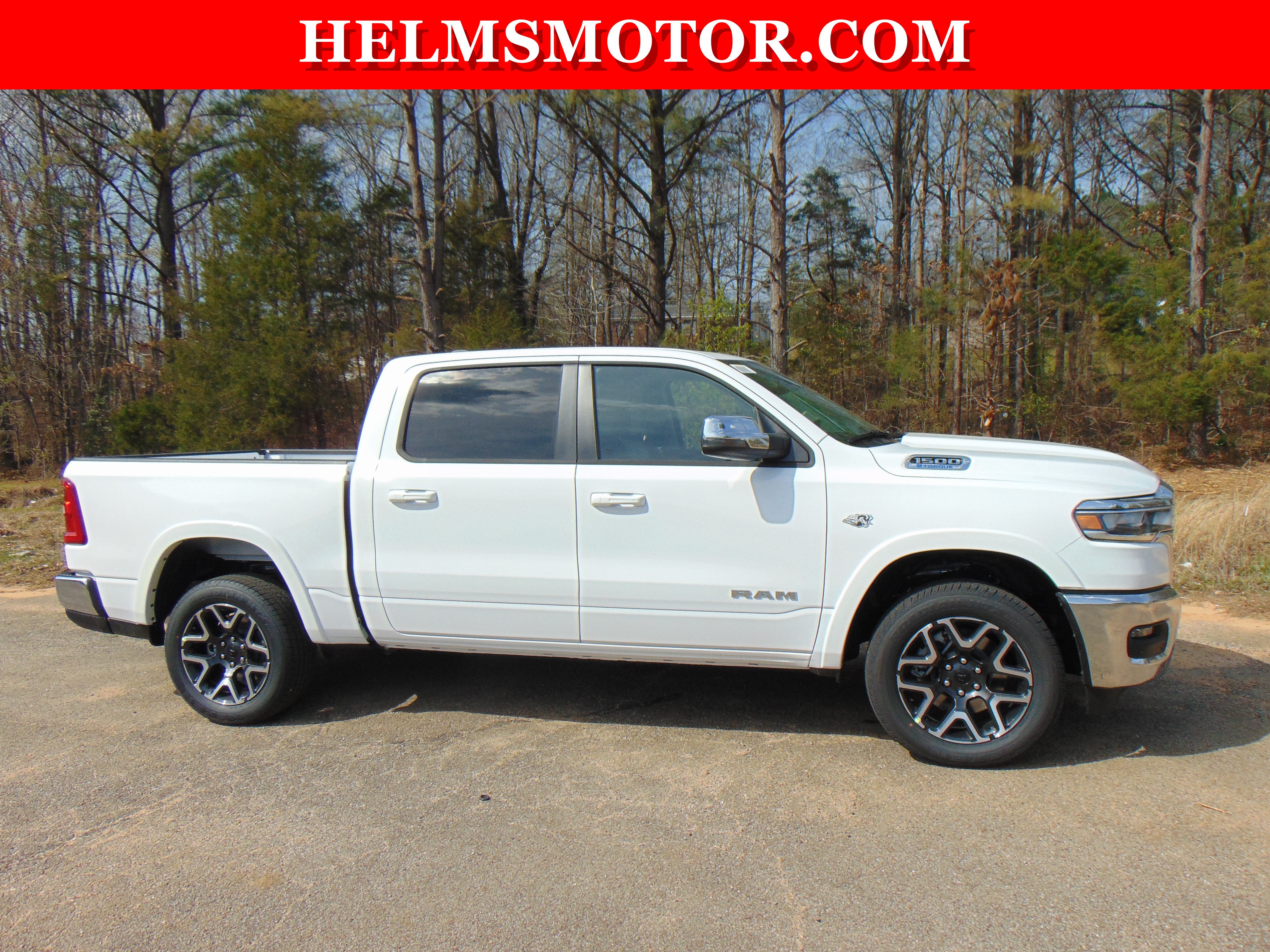 New 2026 RAM 1500 Laramie AWD/4WD image 11