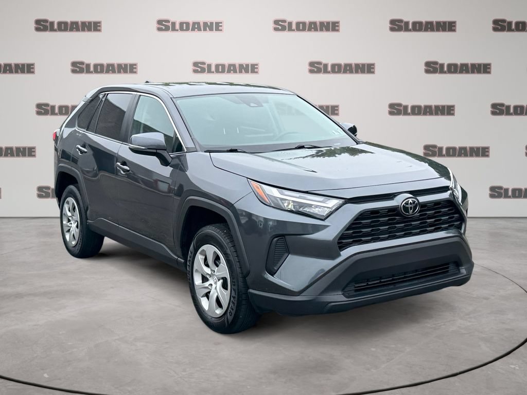 Used 2023 Toyota RAV4 LE FWD image 7