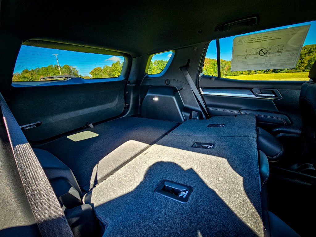 New 2027 GMC Terrain Elevation w/ Elevation Premium Package AWD/4WD image 37