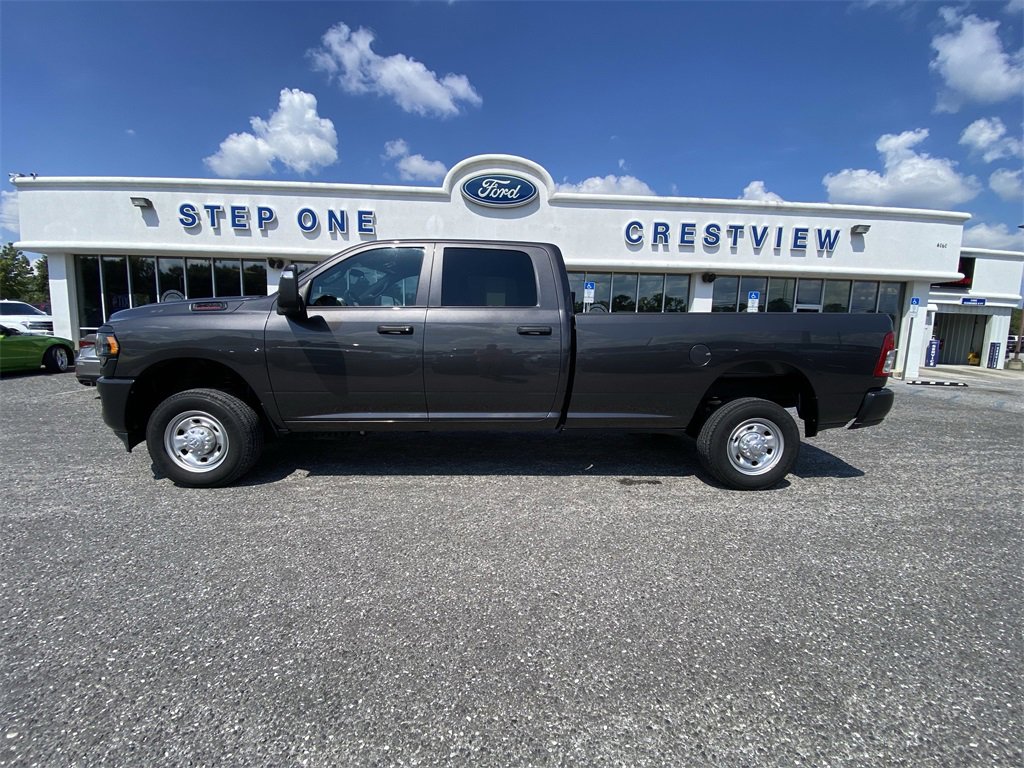 Used 2024 RAM 2500 Tradesman w/ Protection Group image 6