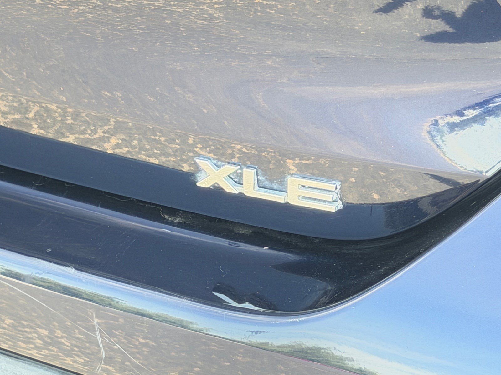 Used 2020 Toyota Highlander XLE AWD/4WD image 23